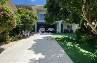 Casa com 4 quartos à venda na sargento maurilio gonçalves cabral, 104, ingleses do rio vermelho, florianópolis, 240 m2 por r$ 1.594.000