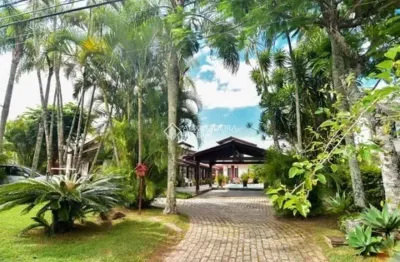Prédio à venda na avenida dos dourados, 224, jurerê internacional, florianópolis, 450 m2 por r$ 5.320.000