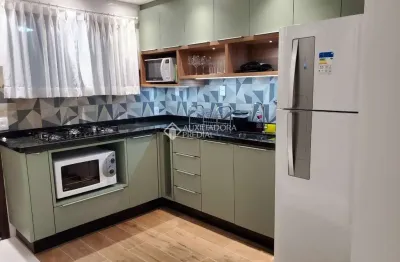 Casa em condomínio fechado com 4 quartos à venda na avenida luiz boiteux piazza, 4565, cachoeira do bom jesus, florianópolis, 160 m2 por r$ 1.300.000