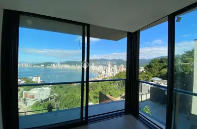 Casa com 4 quartos à venda na rua 109, 391, canto da praia, itapema, 376 m2 por r$ 6.781.023