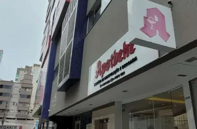 Sala comercial à venda na rua 279, 300, meia praia, itapema, 190 m2 por r$ 3.868.000