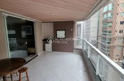 Apartamento com 4 quartos à venda na rua 252, 181, meia praia, itapema, 185 m2 por r$ 1.600.000