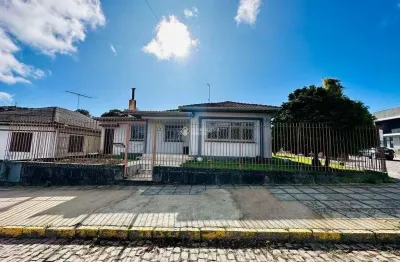 Casa com 4 quartos à venda na manoel vicente ferreira, 101, centro, são francisco de paula, 220 m2 por r$ 1.060.000