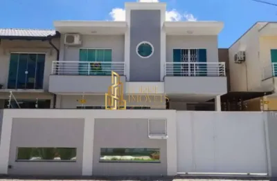 Casa com 3 quartos à venda na rua maria jocelina couto, 210, centro, navegantes, 106 m2 por r$ 850.000
