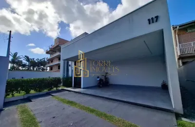 Casa com 3 quartos à venda na rua comandante pedro floriano dos santos, 117, meia praia, navegantes, 162 m2 por r$ 1.400.000