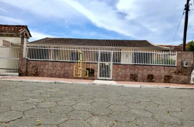 Casa com 3 quartos à venda na rua maria de lourdes couto cabral, 456, gravata, navegantes, 95 m2 por r$ 650.000