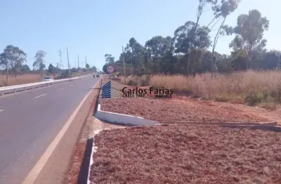 Chácara para Venda em Brasília, Setor Habitacional Tororó (Jardim Botânico), 3 dormitórios, 1 suíte, 2 banheiros, 2 vagas