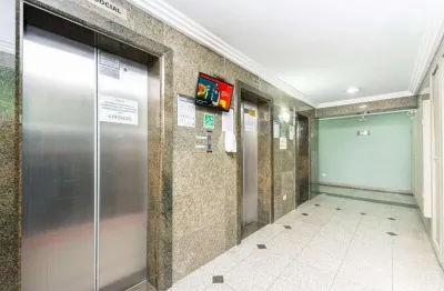 Sala comercial à venda na Rua Emiliano Perneta, 860, Centro, Curitiba