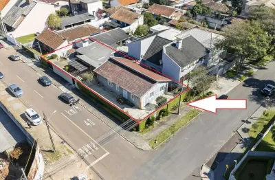 Terreno de esquina no bairro portão – excelente oportunidade para construtores!
