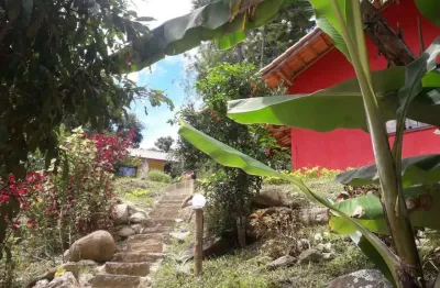 Chácara a apenas 400m da vila de são pedro da serra (nova friburgo/rj)
