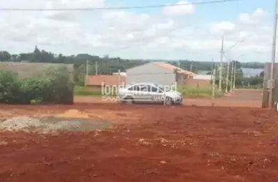 Terreno à venda no Centro, Primeiro de Maio 