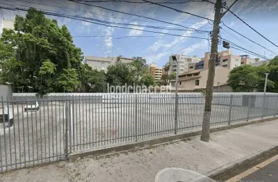 Terreno à venda no Água Verde, Curitiba 
