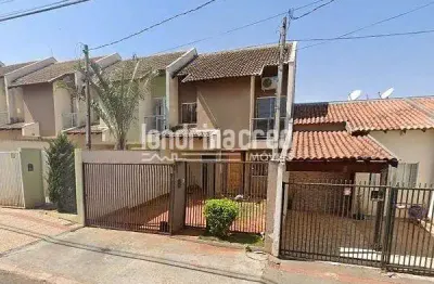 Casa à venda 3 quartos, 1 suite, 2 vagas, 90m², jardim são paulo, londrina - pr