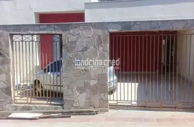 Casa à venda 3 quartos, 1 suite, 1 vaga, 200m², jardim planalto, londrina - pr