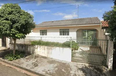 Casa à venda 2 quartos, 2 vagas, 220m², conjunto habitacional alexandre urbanas, londrina - pr