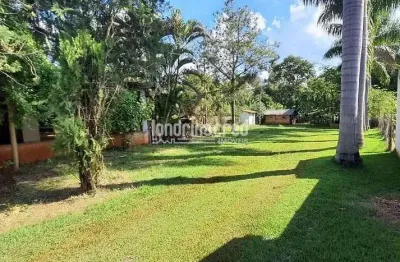 Excelente chácara molhada com casa localizado em alvorada do sul - pr.  área total: 1.350,00m²