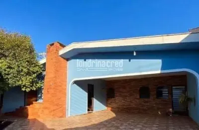 Casa no jardim santa rosa contendo 03 dormitórios, sendo 01 suíte, wc social, lavabo e cozinha. fun