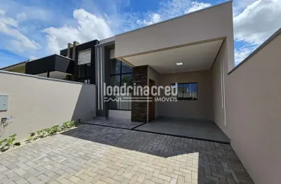 Belissima casa com 03 quartos sendo 01 suite, area gourmet com churrasqueira e alto padrão de acaba