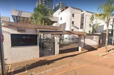 Apartamento duplex no spazio las vegas: 2 dormitórios (1 suíte), 3 banheiros, sala, cozinha, 1 vaga