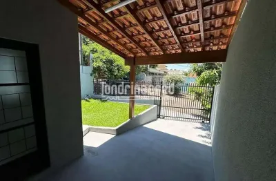 Casa geminada reformada no jardim palmas, zona norte, londrina/pr: 3 dormitórios, 90m² de área cons