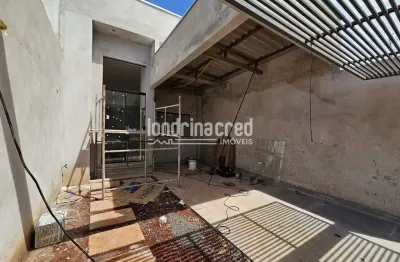 Casa geminada em construção, 3 quartos (1 suíte), 98m² de área útil, 150m² de terreno, sala, cozinh