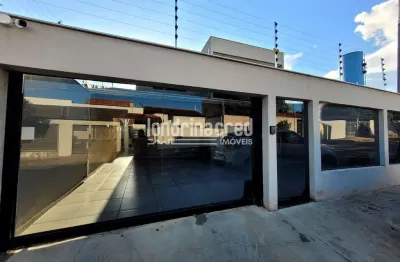 Sobrado no jardim planalto, londrina: 270m², 3 quartos (1 suíte), 2 banheiros, 4 vagas, lavanderia