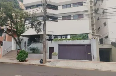Apartamento no edifício mediterrâneo com 3 quartos (1 suíte), 4 banheiros, sacada, sala ampla, cozi