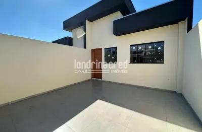 Casa assobradada na região oeste de londrina com 2 quartos, 86m², 2 vagas, amplo quintal e ótimo pr