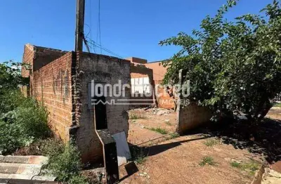 Excelente terreno com 271m² na zona norte de londrina – ótima localização, ideal para construção re