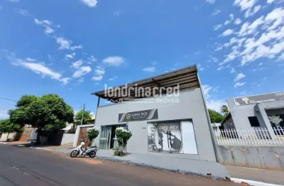 Imóvel comercial no centro de porto rico – sobrado + casa de madeira aos fundos, 600m² de terreno,
