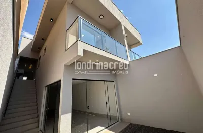 Casa assobradada à venda com 106m² de área construída, 2 dormitórios (1 suíte), 3 banheiros e 2 vag