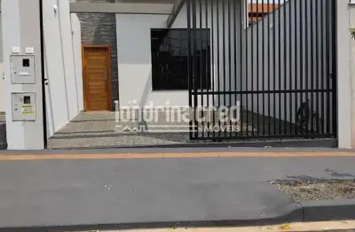 Casa geminada na zona norte de londrina – 3 quartos (1 suíte), 2 banheiros, 90m² construídos em ter