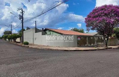 Casa com edícula à venda – 354m² de terreno e 230m² construídos | 6 quartos (2 suítes), churrasquei