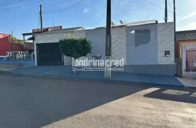 Casa com 2 quartos, 100m² de área útil e quintal amplo — excelente localização, conforto e espaço p