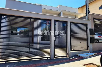 Casa geminada na zona leste de londrina com 3 dormitórios (1 suíte), sala ampla, cozinha, 2 banheir