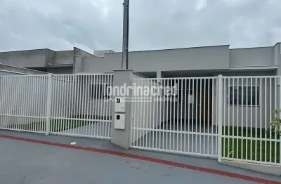 Casa no jardim moema, região norte de londrina, com 2 quartos, 2 vagas de garagem e excelente custo