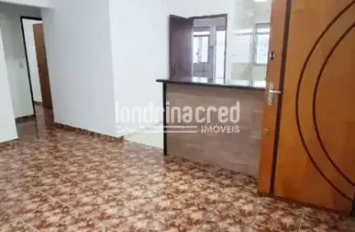 Excelente casa na zona norte de londrina com 2 dormitórios, sala, cozinha, banheiro social, duas va