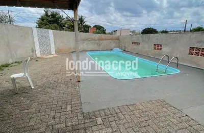 Casa à Venda na Zona Norte de Londrina com Piscina, 2 Quartos, Escritório e Excelente Localização P