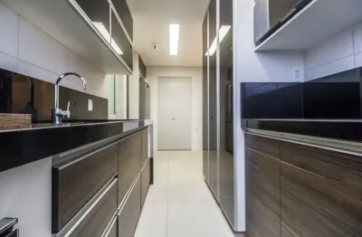 Apartamento com 3 quartos para alugar na Avenida Copacabana, Empresarial 18 do Forte, Barueri