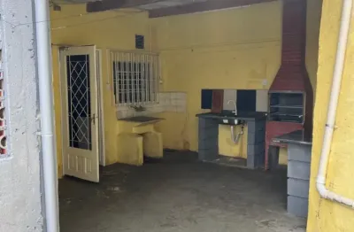 Casa para alugar no rochdale – conforto, praticidade e área com churrasqueira!