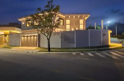 Casa de esquiina-sofisticação,conforto e o lar perfeirto para sua família