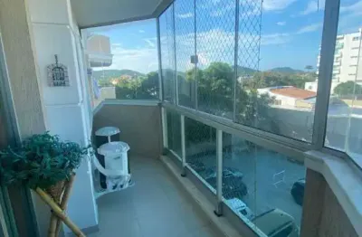 Belíssimo apartamento com suíte no centro de cabo frio.