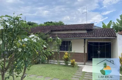 Bela casa com suíte na extensão do bosque em rio das ostras