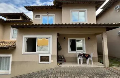 Casa em condomínio fechado à 50 metros da praia rasa - búzios