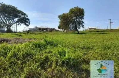 Terreno com 360 m2 em condomínio - são pedro da aldeia