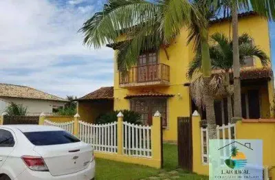 Casa duplex em condomínio lado praia em unamar - cabo frio-rj