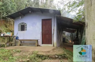 Mini chácara c/ terreno de 3 mil m2 em são pedro da serra - nova friburgo