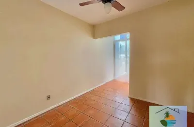 Apartamento com excelente localização no centro de cabo frio-rj