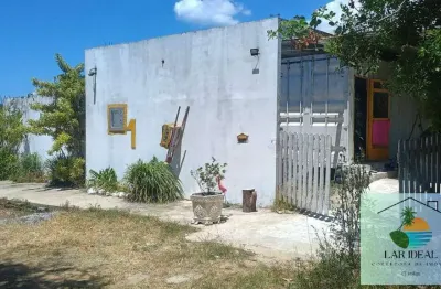 Casa com grande terreno em vila nova- iguaba grande-rj