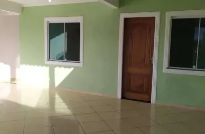 Casa com 2 quartos à venda no Centro, Araruama 